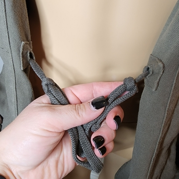 James Perse green sweater jacket. Size 1 or small - Picture 13 of 16